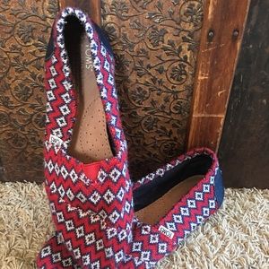 Red, white and blue Toms size 9.5